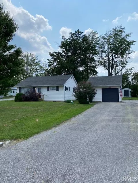 1025 N 975w Rd, Linton, IN 47441