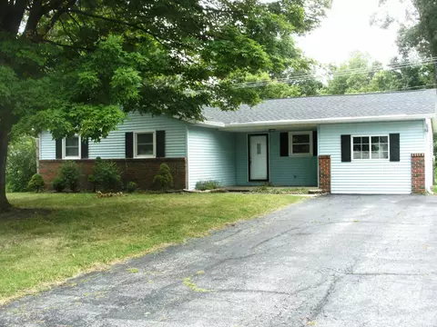 4030 N Crider Dr, Bloomington, IN 47404 photo 1