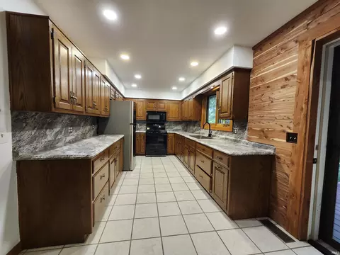 581 S 700 W, Larwill, IN 46764 photo 21