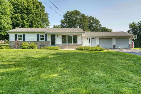 10776 E 125 S, Oakland City, IN 47660