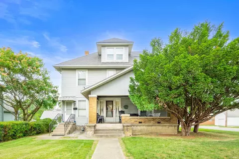335 E Washington St, Winchester, IN 47394