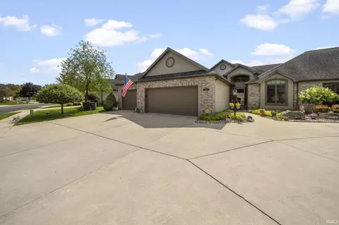 1721 Cobblestone Blvd, Elkhart, IN 46514