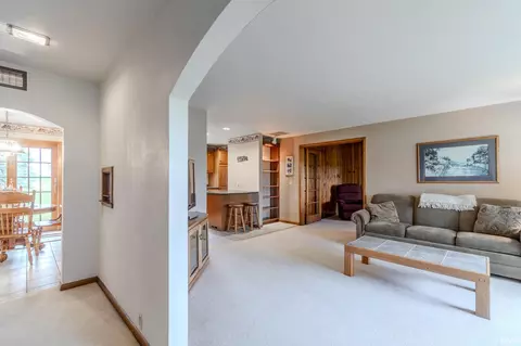 4271 E 1050, Fairmount, IN 46928 photo 5