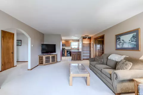 4271 E 1050, Fairmount, IN 46928 photo 7