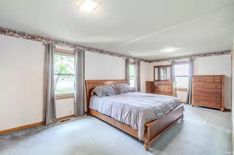 4271 E 1050, Fairmount, IN 46928 photo 15