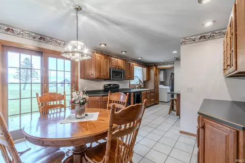 4271 E 1050, Fairmount, IN 46928 photo 14