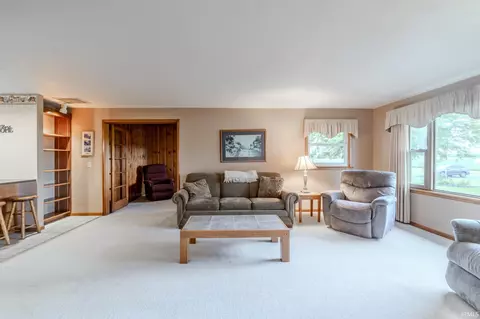 4271 E 1050, Fairmount, IN 46928 photo 6