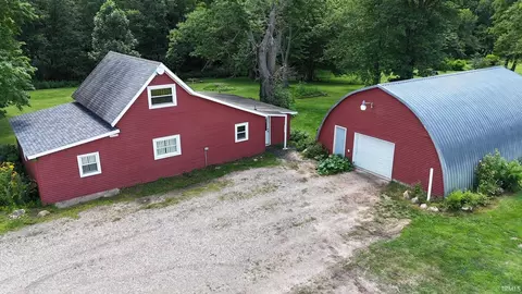 832 S Maudlin Rd, Hillsboro, IN 47949