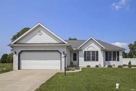 20241 Falcon Brook Ct, New Paris, IN 46553