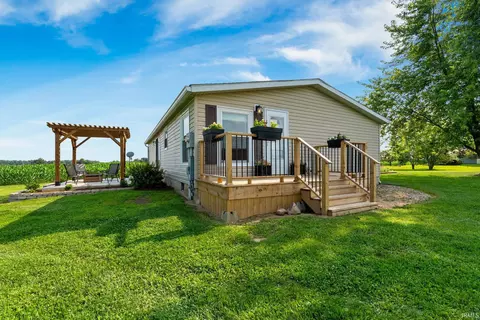 8144 N County Road 700 E, Twelve Mile, IN 46988