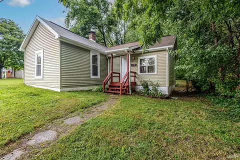 617 N Monroe St, Bloomington, IN 47404