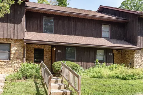 2342 E Winding Brook Cir, Bloomington, IN 47401