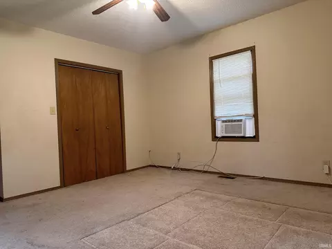 715 S Short St, Dugger, IN 47848 photo 16