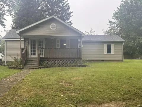 715 S Short St, Dugger, IN 47848 photo 1