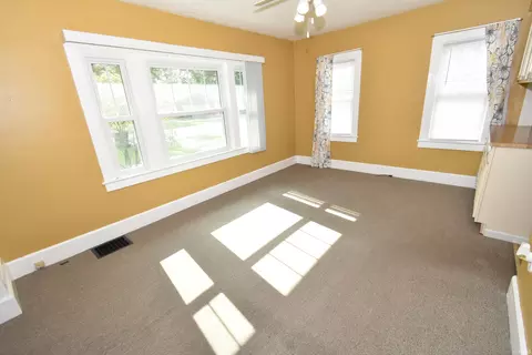 304 N Madison Ave, Fowler, IN 47944 photo 11