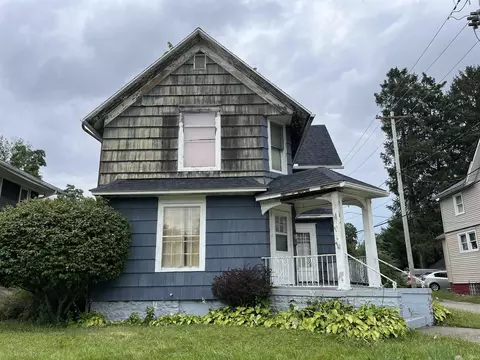 920 N Main St, Elkhart, IN 46514