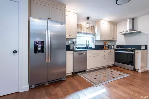409 E Clover Ln, Bloomington, IN 47408 photo 14