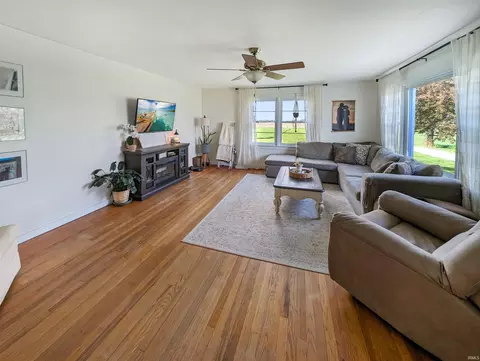 7182 W Division Line Rd, Delphi, IN 46923 photo 6