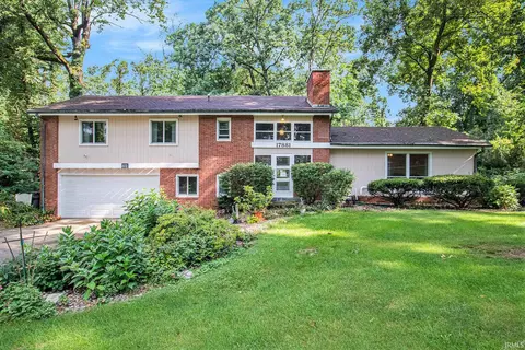 17881 Waxwing Ln, South Bend, IN 46635
