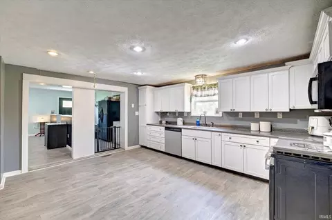8052 W Ratliff Rd, Bloomington, IN 47404 photo 8