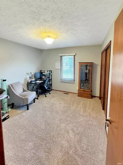 1634 S Williams Ct, Bloomington, IN 47401 photo 9