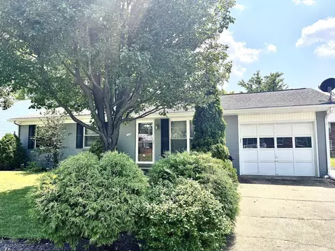 1124 Lohoff Ave, Evansville, IN 47710