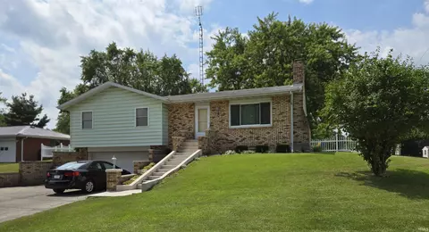 804 Meadowdale Dr, North Manchester, IN 46962