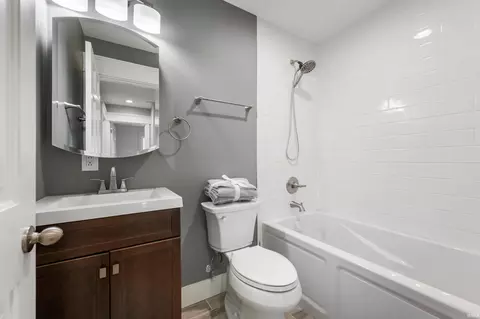 1002 N Shellbark Rd, Muncie, IN 47304 photo 17