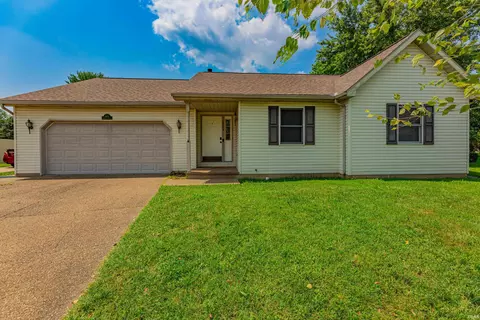 6804 Ridgeway Ave, Evansville, IN 47715