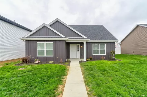 1100 Watership Dr, Evansville, IN 47725