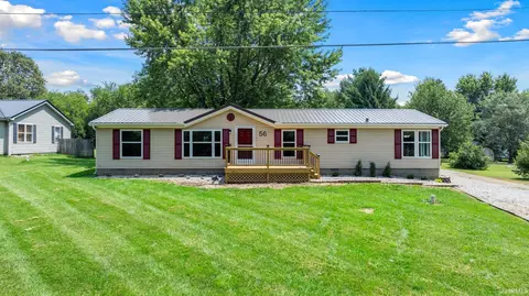 56 Ems T34 Ln, Leesburg, IN 46538