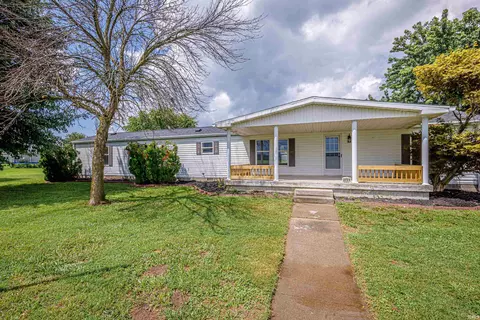 4019 W Split Rail Ln, Princeton, IN 47670
