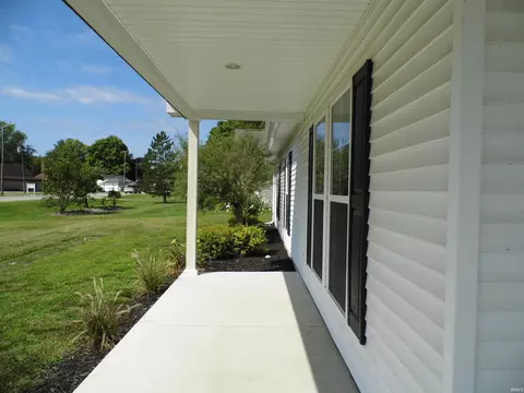 1165 E Main St, Delphi, IN 46923 photo 5