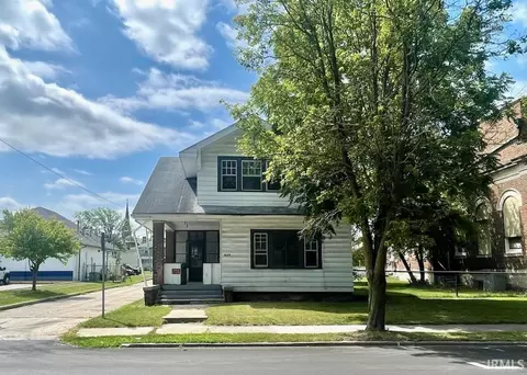 809 E Main St, Muncie, IN 47305
