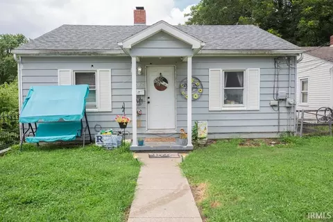 1202 Harmony Way, Evansville, IN 47720