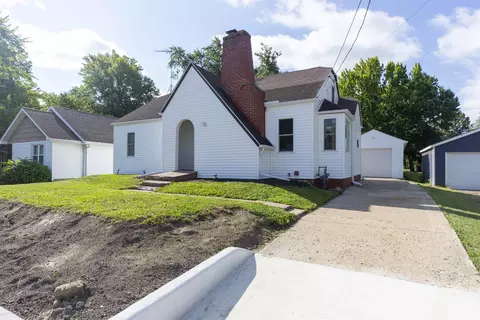 412 E Patterson St, Lakeville, IN 46536