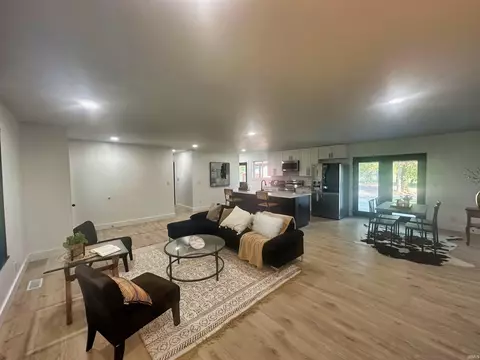 682 Rager Rd, Mitchell, IN 47446 photo 8
