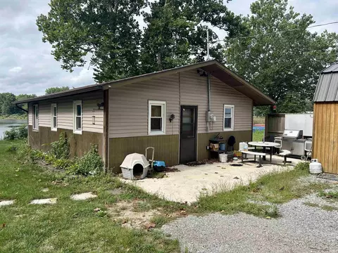 7727 W Camabraw Park Ln, Akron, IN 46910