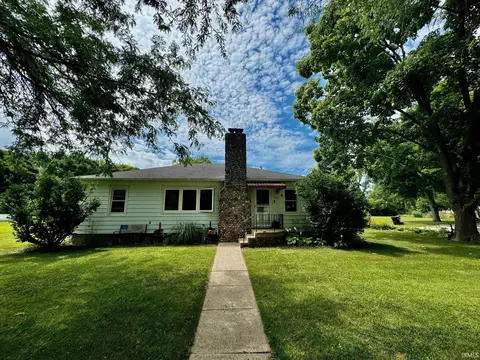 202 Fulton Ave, Rochester, IN 46975