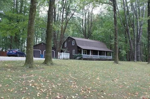 2456 S Kozy Dr, Rockport, IN 47635