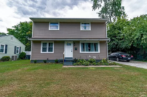 1516 Bowers Ln, Evansville, IN 47710
