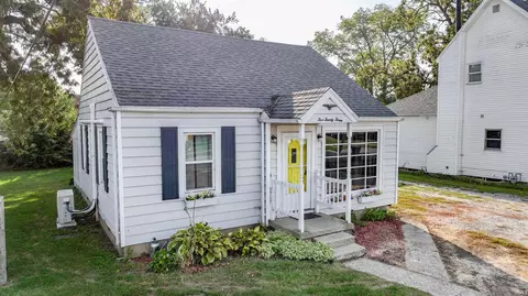 523 N College Ave, Rensselaer, IN 47978