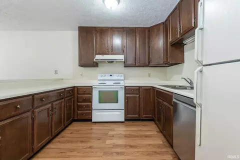 1114 E Regency Dr, Bloomington, IN 47401 photo 13