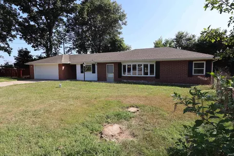 27437 Zentz Dr, Elkhart, IN 46514