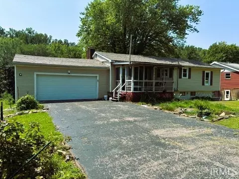 4150 Kleitz Rd, Evansville, IN 47720