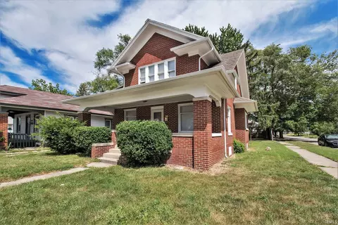 802 N Olive St, South Bend, IN 46628