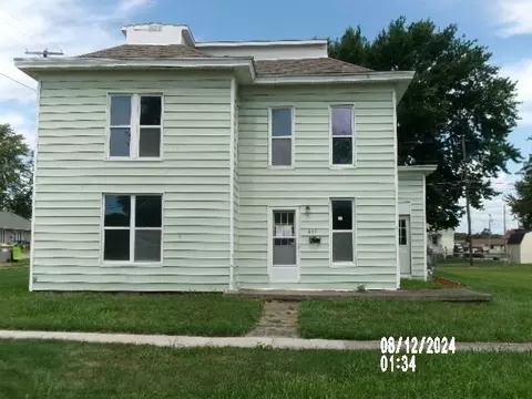 351 W Oak, Butler, IN 46721