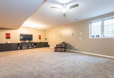 892 E Keenland Ct, Bloomington, IN 47401 photo 29