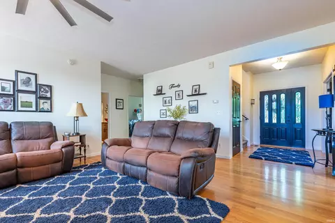 892 E Keenland Ct, Bloomington, IN 47401 photo 6