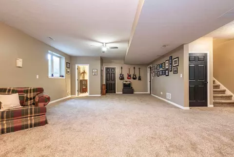 892 E Keenland Ct, Bloomington, IN 47401 photo 30